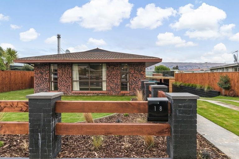 Photo of property in 18 Arnott Street, Alexandra, 9320