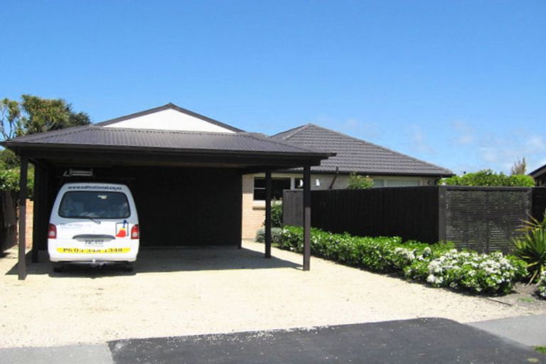 Photo of property in 4 Leithfield Road, Leithfield, Amberley, 7481