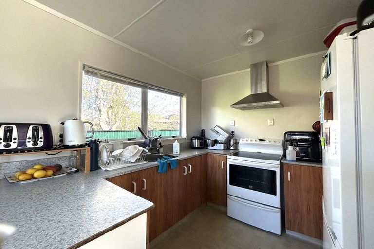 Photo of property in 1/16 Roto Street, Tahunanui, Nelson, 7011