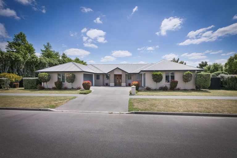 Photo of property in 50 Heathridge Place, Lincoln, 7608