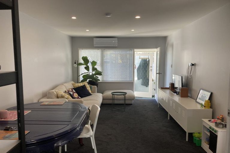 Photo of property in 62a Park Road, Miramar, Wellington, 6022