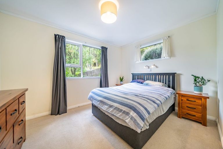 Photo of property in 163a Miromiro Road, Normandale, Lower Hutt, 5010