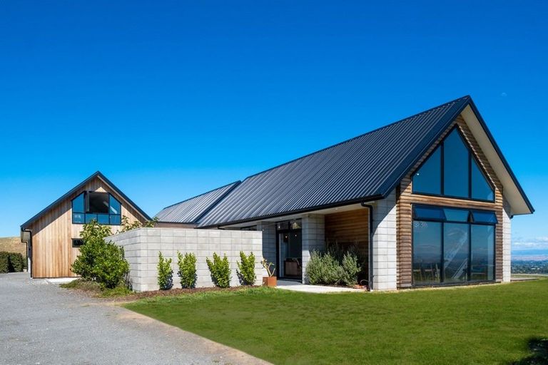 Photo of property in 70 Tuki Tuki Hills Road, Haumoana, Hastings, 4180