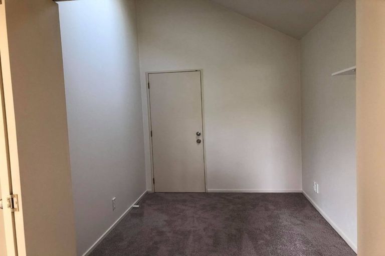 Photo of property in 2/13 Havelock Avenue, Forrest Hill, Auckland, 0620