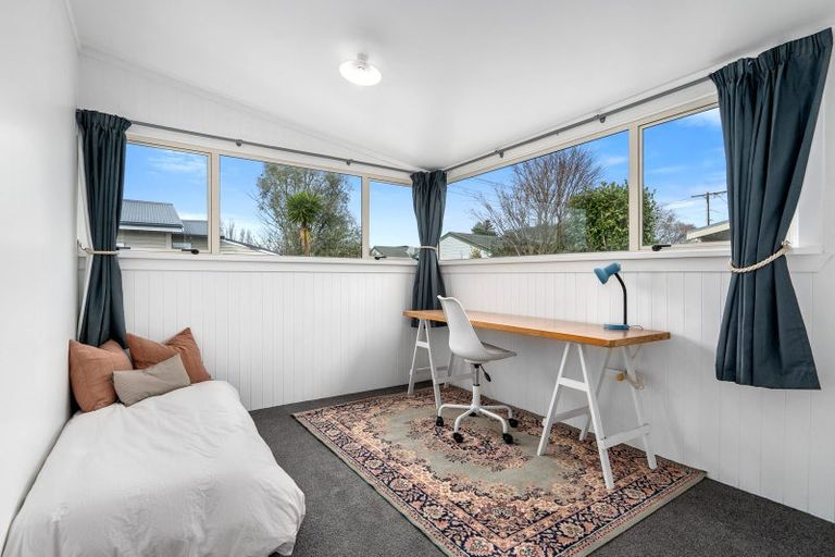 Photo of property in 167 Williams Street, Cambridge, 3434