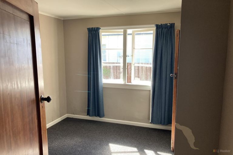 Photo of property in 6 George Street, Waimate, 7924