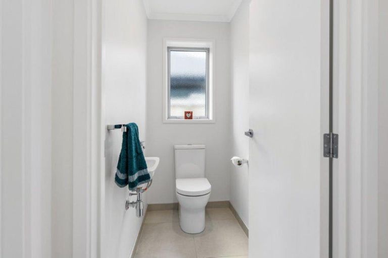 Photo of property in 6 Belt Lane, Papamoa, 3118