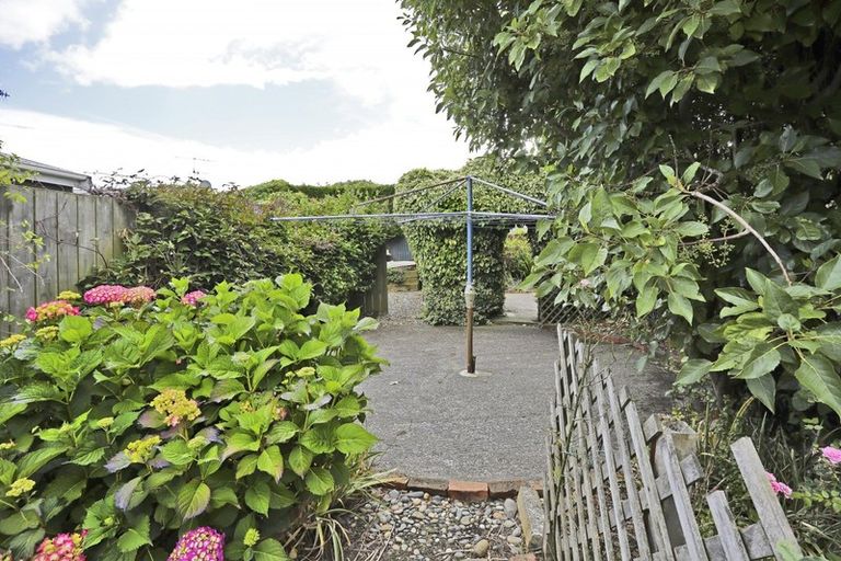 Photo of property in 191 Princes Street, Strathern, Invercargill, 9812