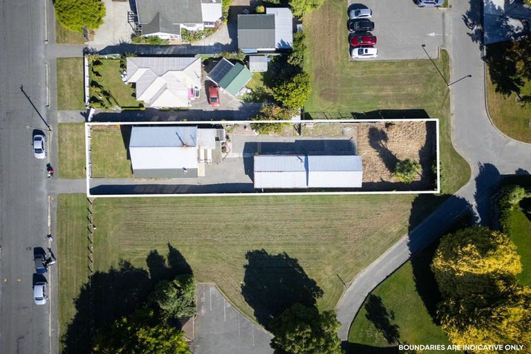 Photo of property in 37 Sylvan Street, Hillmorton, Christchurch, 8024