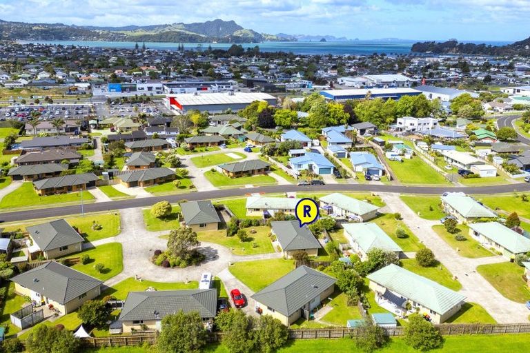 Photo of property in 8 Seascape Avenue, Whitianga, 3510