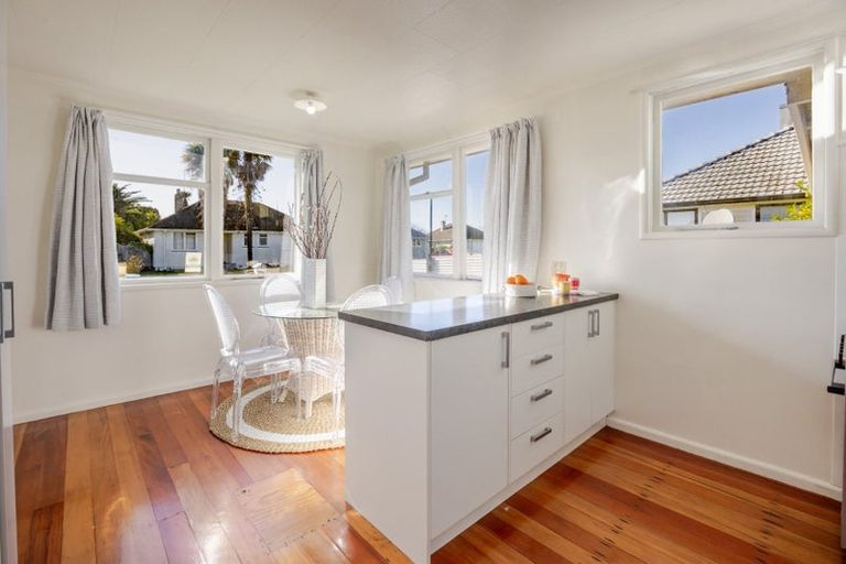 Photo of property in 9 Maxwell Place, Maraenui, Napier, 4110