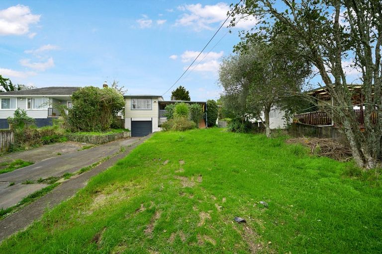 Photo of property in 10 Ribblesdale Road, Henderson, Auckland, 0612