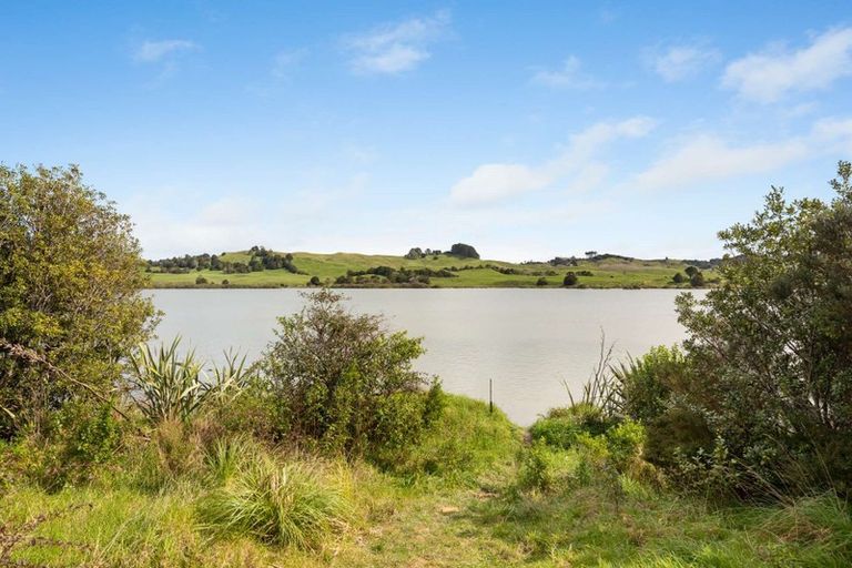 Photo of property in 3 Awaroa Creek Rise, Kaiwaka, 0573