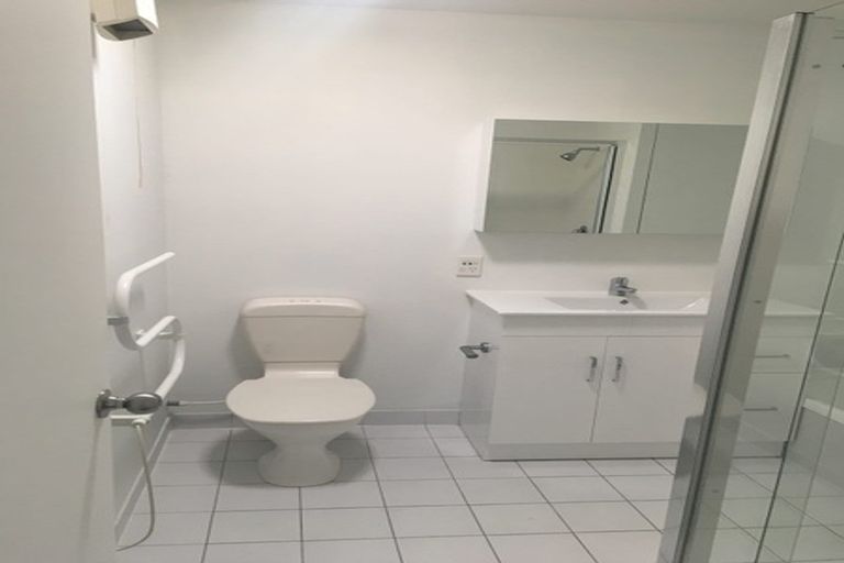 Photo of property in 8/5 Cross Street, Phillipstown, Christchurch, 8011