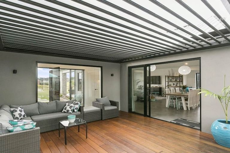 Photo of property in 5 Alan Livingston Drive, Cambridge, 3434