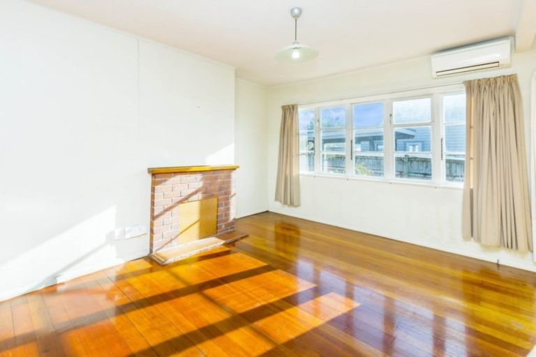 Photo of property in 869a High Street, Boulcott, Lower Hutt, 5011