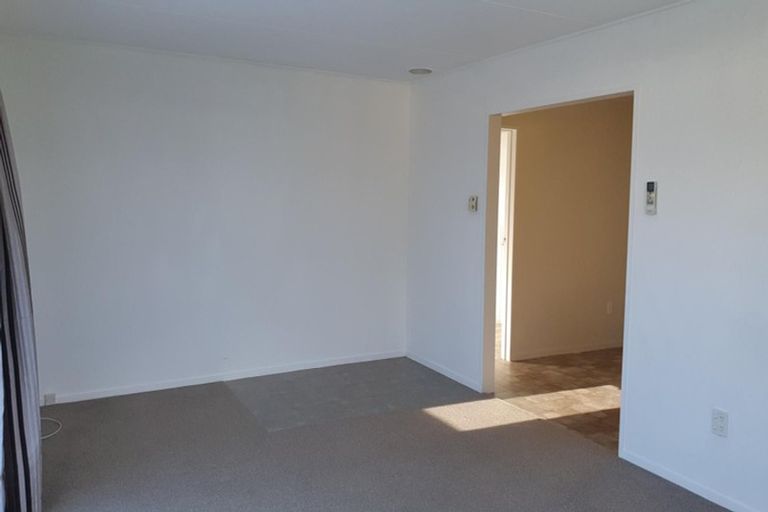 Photo of property in 21a Duckworth Crescent, Greenmeadows, Napier, 4112