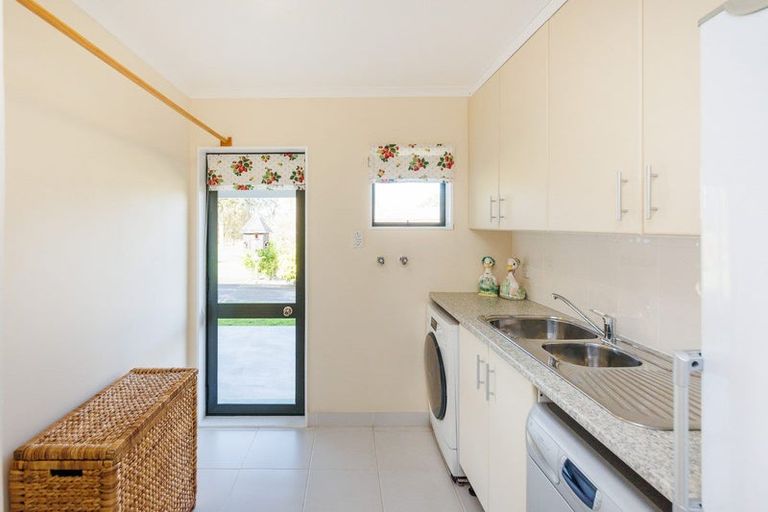 Photo of property in 656 Makino Road, Feilding, 4779