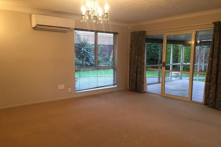 Photo of property in 20 San Rafael Place, Burnside, Christchurch, 8053