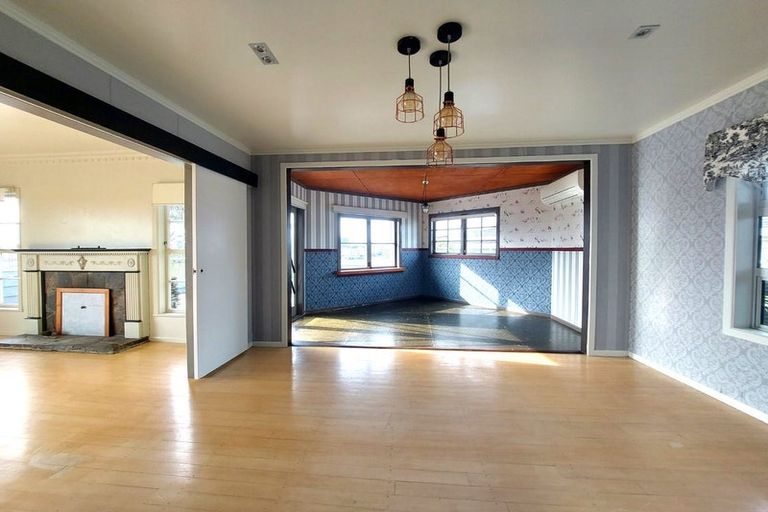 Photo of property in 2/87b Verbena Road, Birkdale, Auckland, 0626