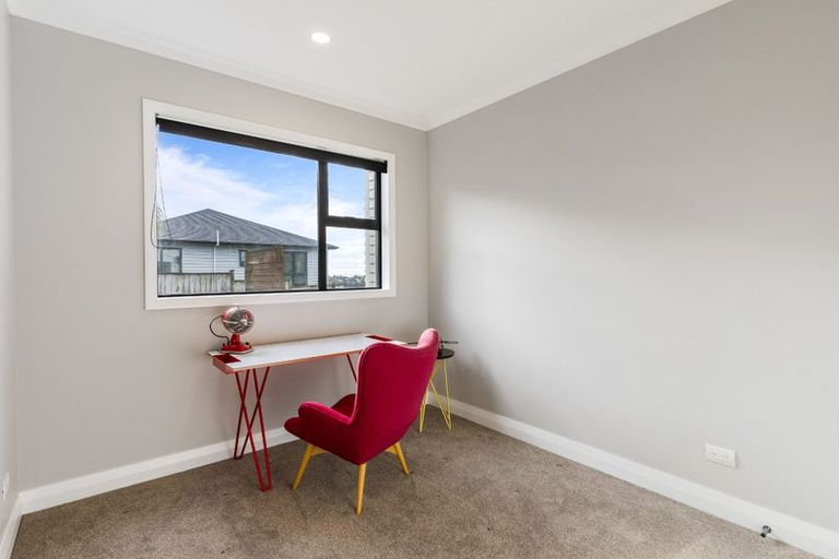 Photo of property in 16 Miller Rise, Silverdale, 0932