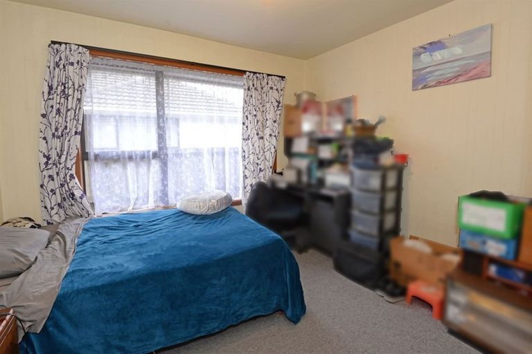Photo of property in 64 Acacia Avenue, Upper Riccarton, Christchurch, 8041