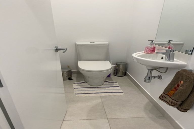 Photo of property in 11 Matairangi Avenue, Totara Heights, Auckland, 2105