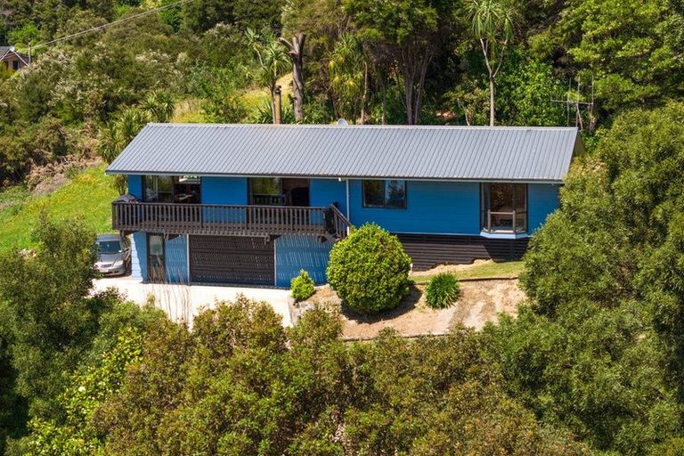 Photo of property in 17 Beach Place, Havelock, 7100