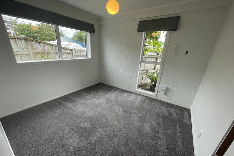 Photo of property in 1/8 Bayswater Avenue, Bayswater, Auckland, 0622