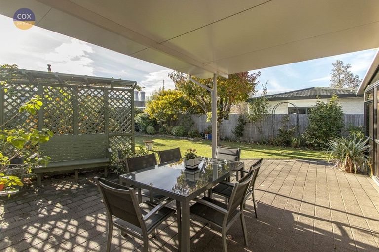 Photo of property in 34 Townshend Crescent, Greenmeadows, Napier, 4112