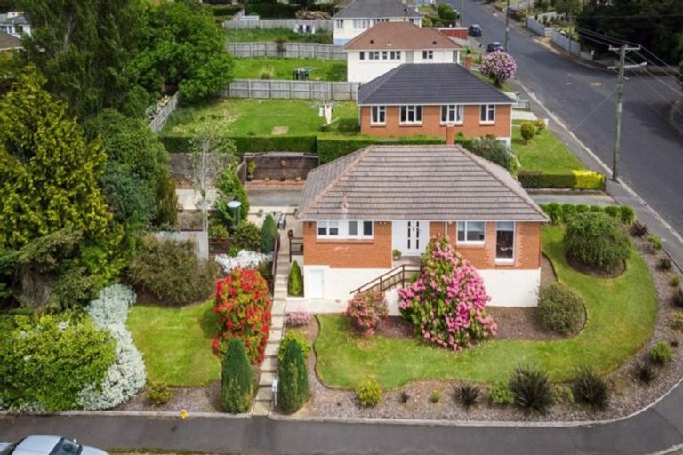 Photo of property in 2 Statham Street, Brockville, Dunedin, 9011