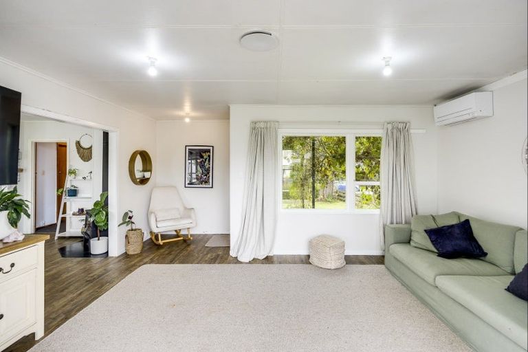 Photo of property in 10 Lipscombe Crescent, Havelock North, 4130