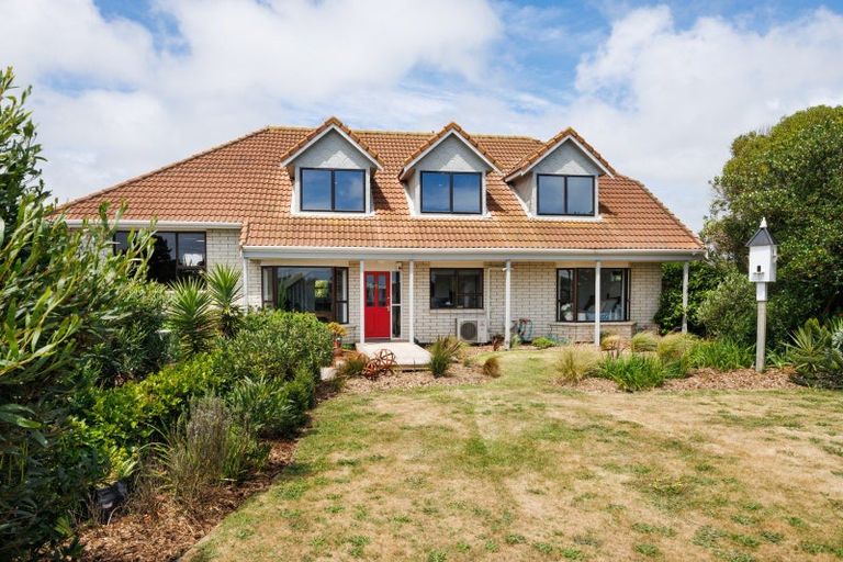 Photo of property in 38 Russell Street, Foxton, 4814