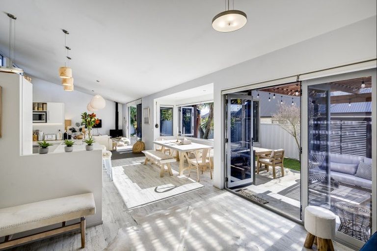 Photo of property in 76 Russell Robertson Drive, Havelock North, 4130