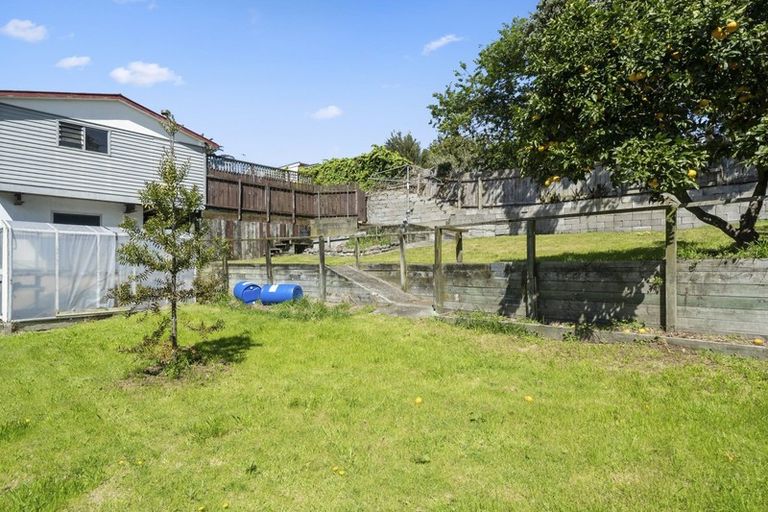 Photo of property in 5 Walton Road, Paraparaumu Beach, Paraparaumu, 5032