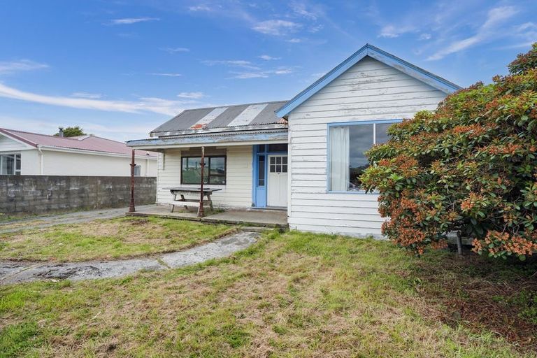 Photo of property in 10 Morton Street, Georgetown, Invercargill, 9812
