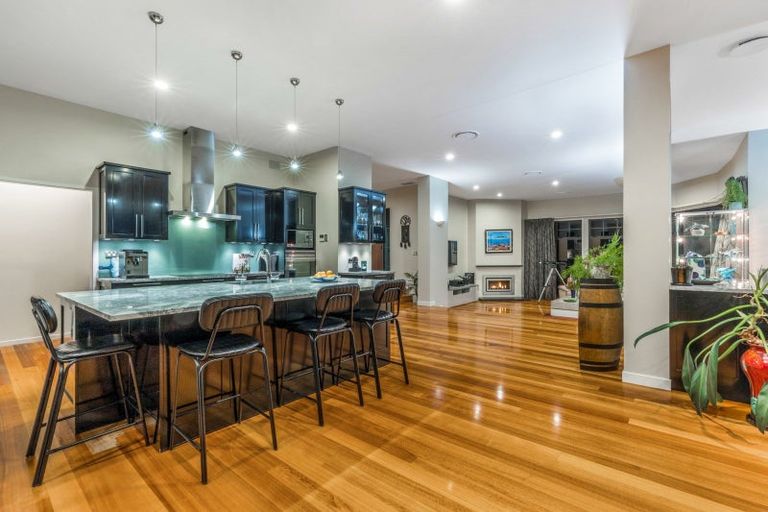 Photo of property in 39 Harry Dreadon Road, Opaheke, Papakura, 2584