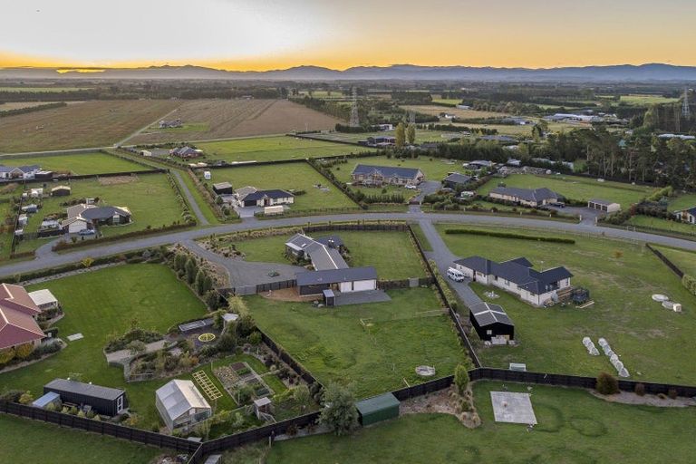 Photo of property in 10 Braeburn Crescent, Swannanoa, Kaiapoi, 7692