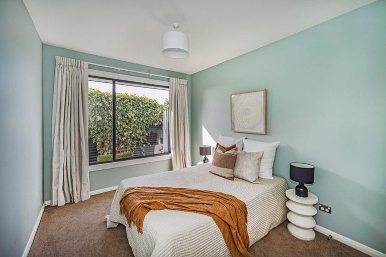 Photo of property in 2 Mcmullan Place, Oamaru North, Oamaru, 9400