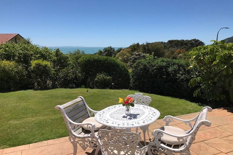 Photo of property in 48 Nyhane Drive, Ligar Bay, Takaka, 7183