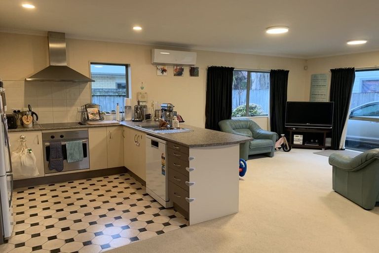 Photo of property in 22b Crane Street, Mount Maunganui, 3116