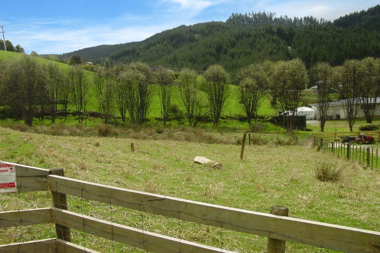 Photo of property in 521 Ahuroa Road, Puhoi, Warkworth, 0994