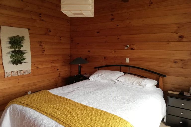 Photo of property in 35 Mulberry Street, Maungaraki, Lower Hutt, 5010