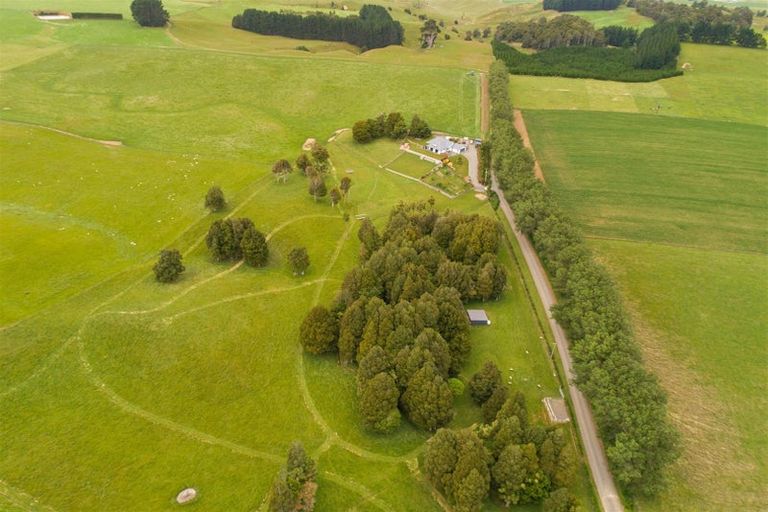 Photo of property in 361 Warrens Road, Marton, 4788