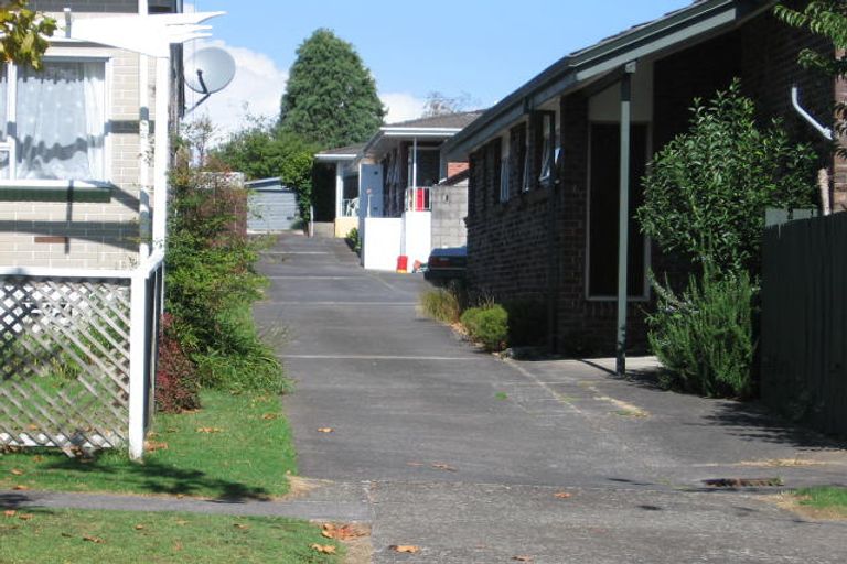 Photo of property in 3/56 Seabrook Avenue, New Lynn, Auckland, 0600