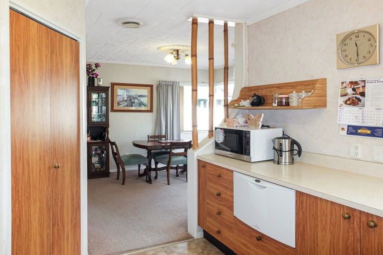 Photo of property in 17c Cook Street, Foxton, 4814