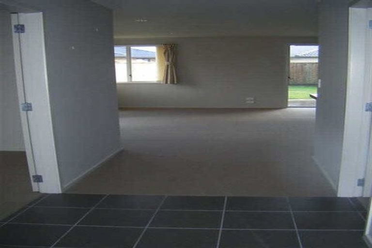 Photo of property in 21 Winchester Place, Rototuna North, Hamilton, 3210