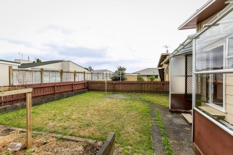 Photo of property in 44a Sanders Avenue, Westown, New Plymouth, 4310