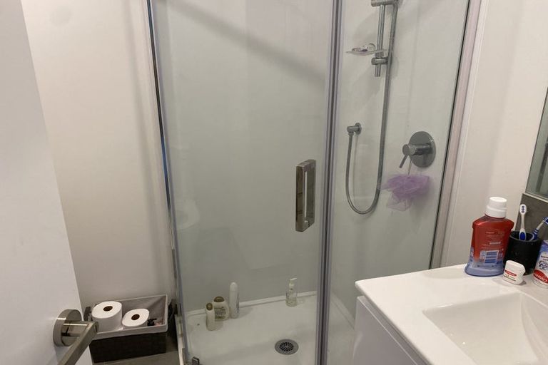 Photo of property in 2c Dianne Louise Drive, Half Moon Bay, Auckland, 2012