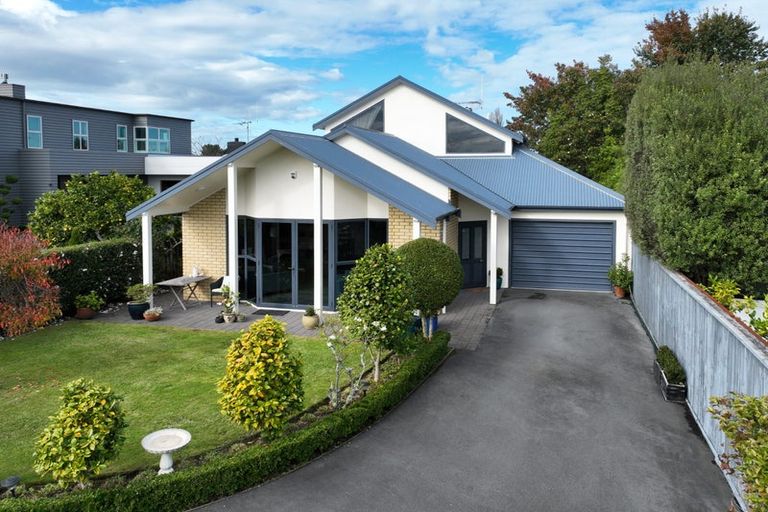 Photo of property in 66 Sandwich Road, St Andrews, Hamilton, 3200